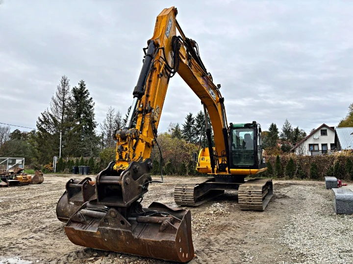  JCB JS210LC | Mobile.bg   1
