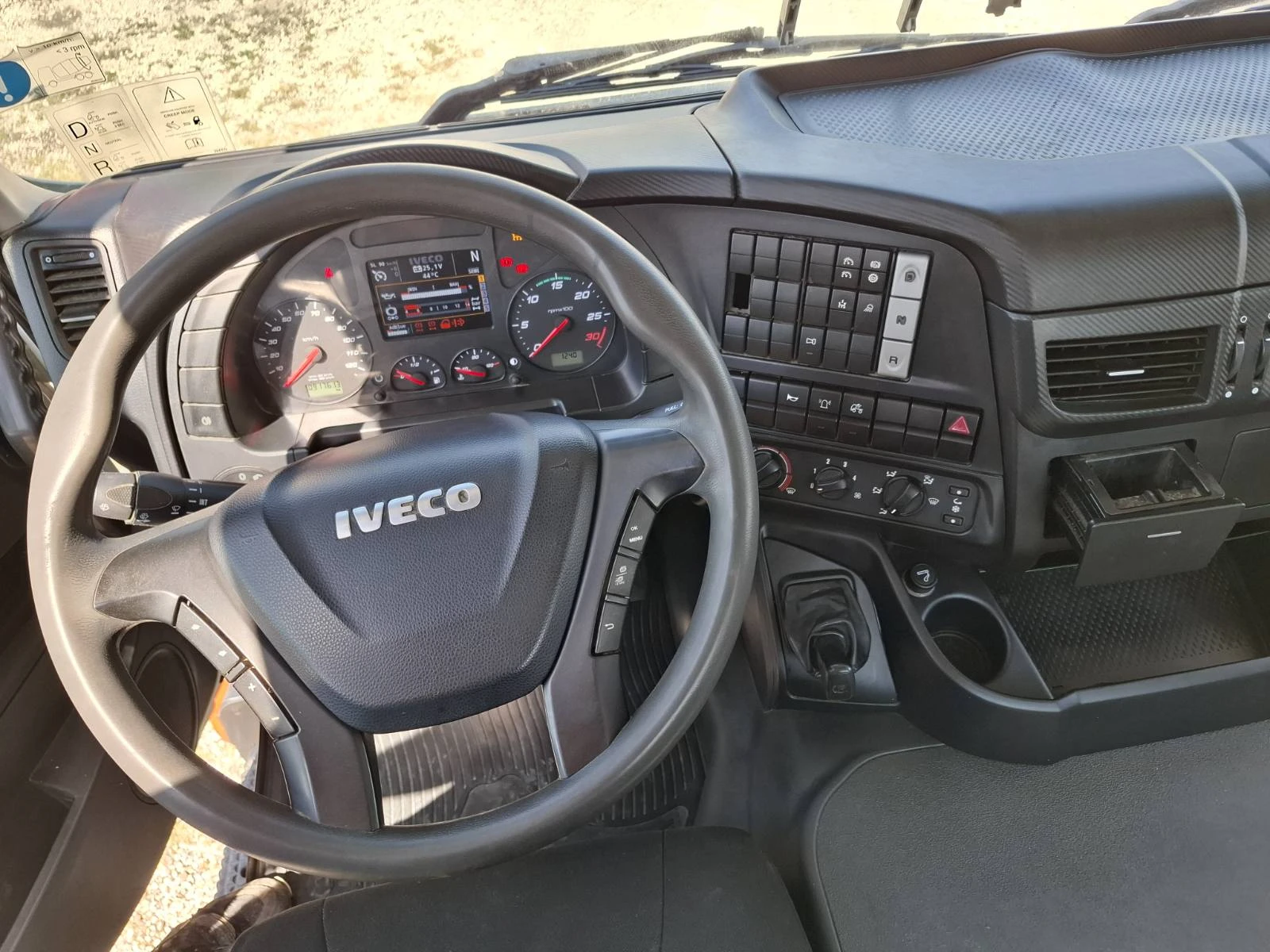   Iveco SL 400 X-WAY | Mobile.bg   16