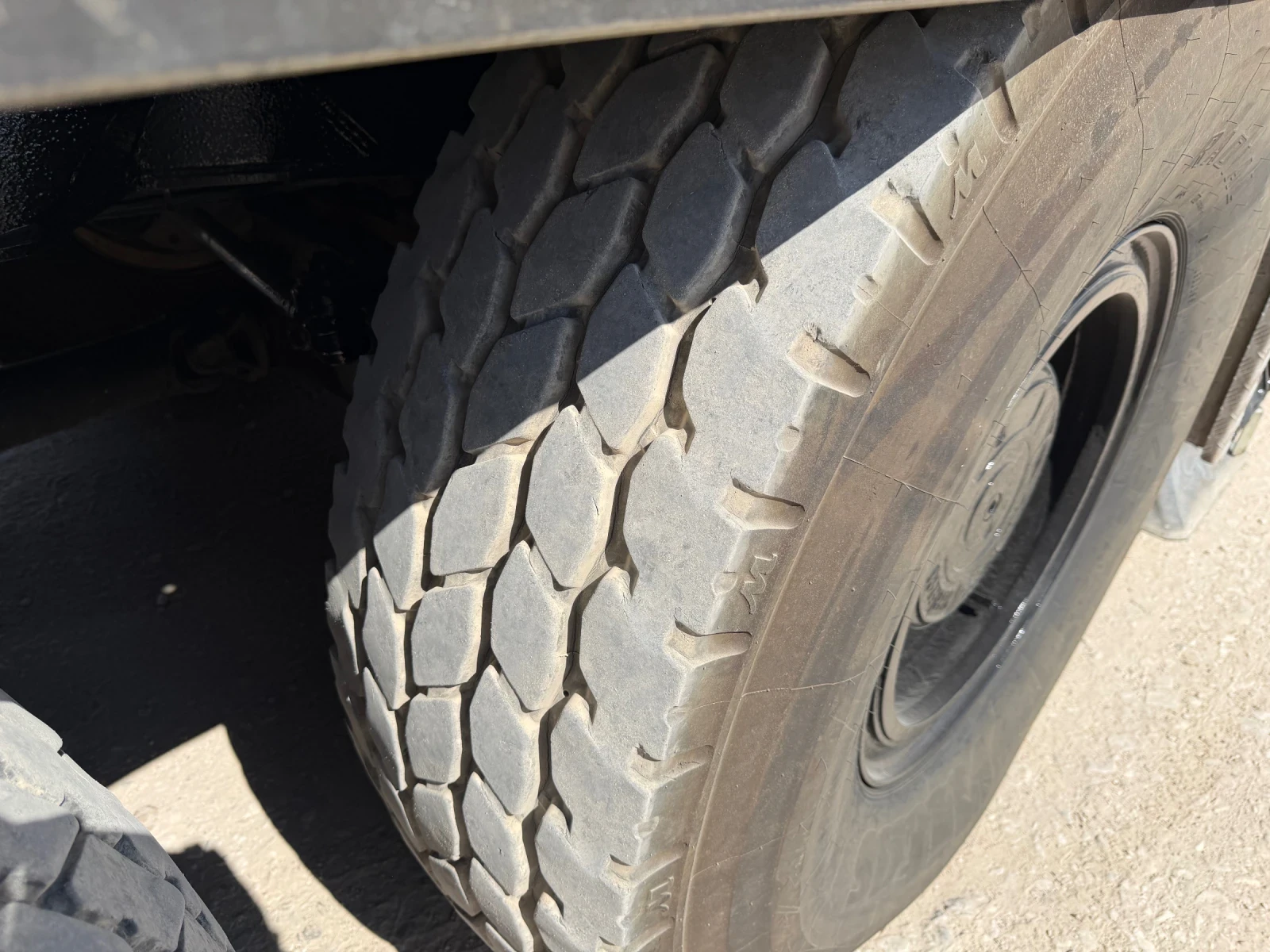 Автокран Друга марка GROVE GMK-4100L, снимка 11 - Индустриална техника - 55953698