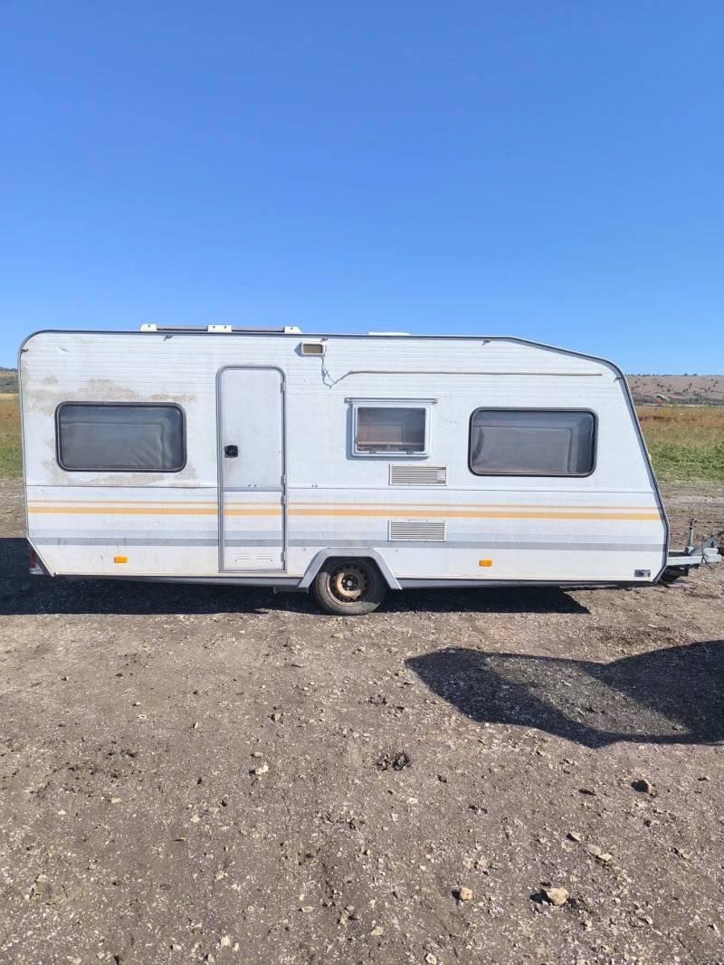 Каравана Knaus Knaus , снимка 4 - Каравани и кемпери - 51799269
