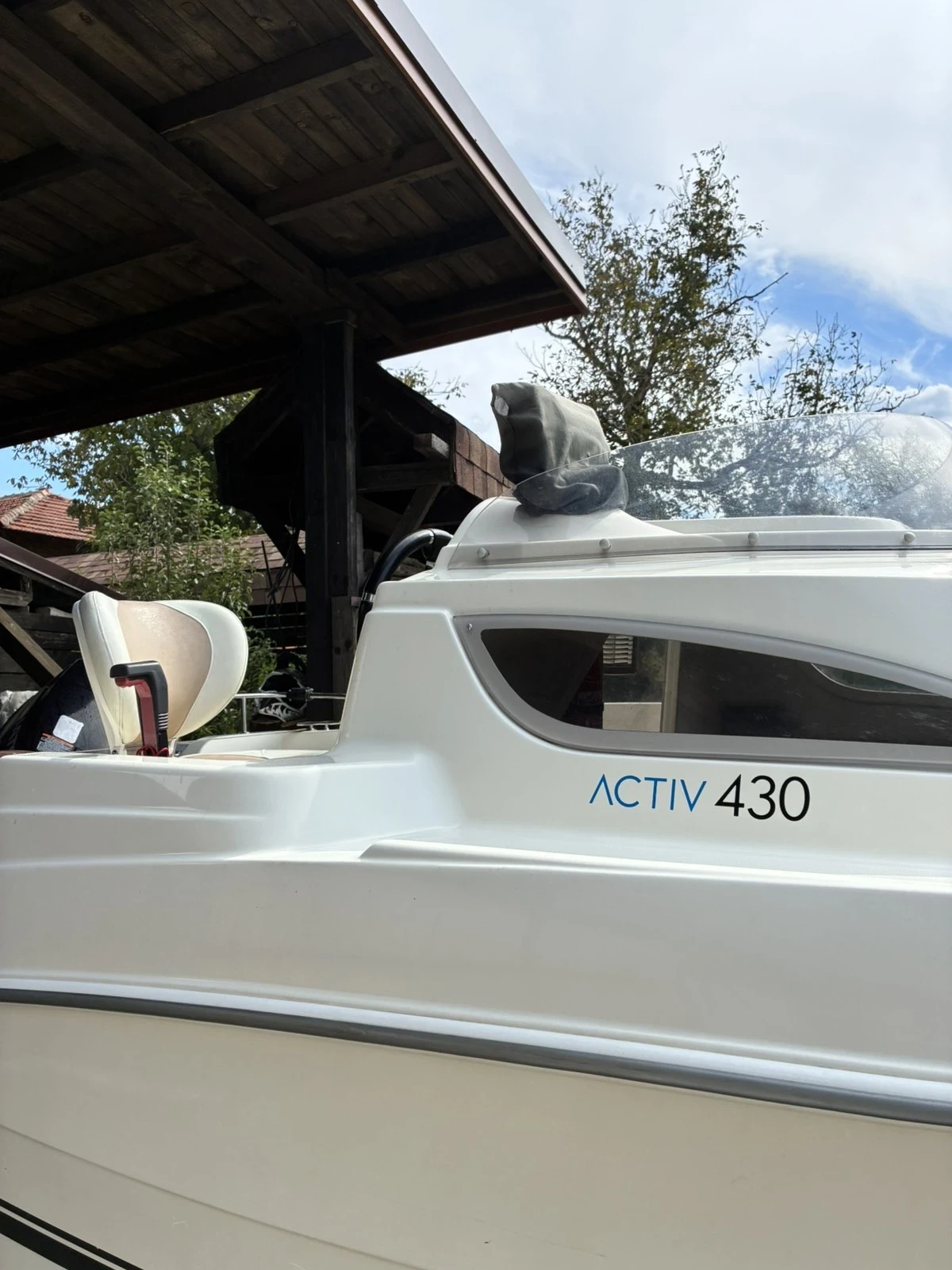 Лодка Quicksilver Activ 430, снимка 3 - Воден транспорт - 55943597