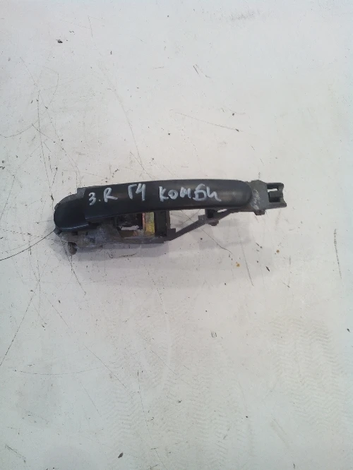 Задна дясна дръжка за Фолксваген Голф 4 (комби)