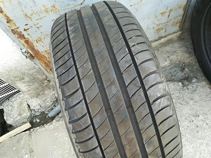 Гуми Летни 225/50R17, снимка 2 - Гуми и джанти - 21495517