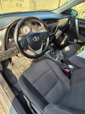 Toyota Auris, снимка 4