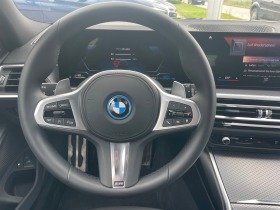 BMW 330 xDrive Туринг, снимка 16