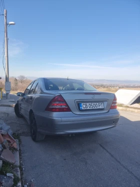 Mercedes-Benz C 220, снимка 3