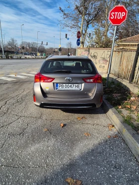 Toyota Auris, снимка 3