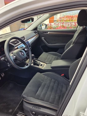 Skoda Superb Scout 4X4 280 к.с. - 33250 € / 65031.35 лв. - 34549454 8