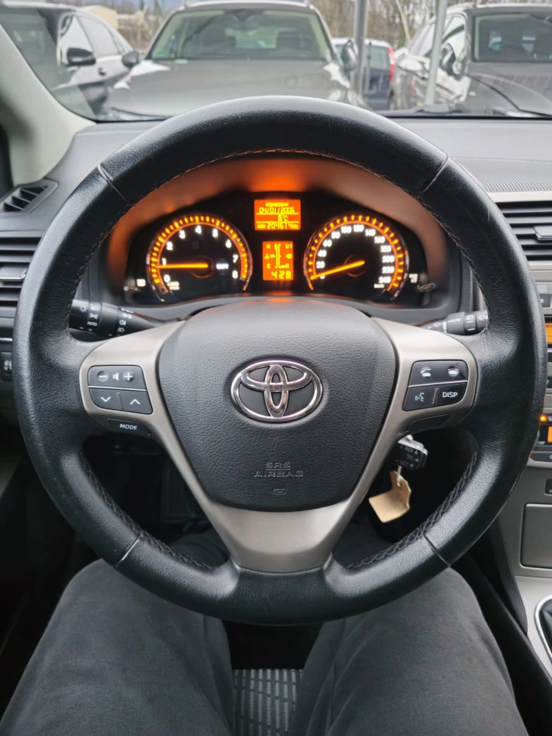 Toyota Avensis 2.0/Бензин/Швейцария, снимка 12 - Автомобили и джипове - 44767076