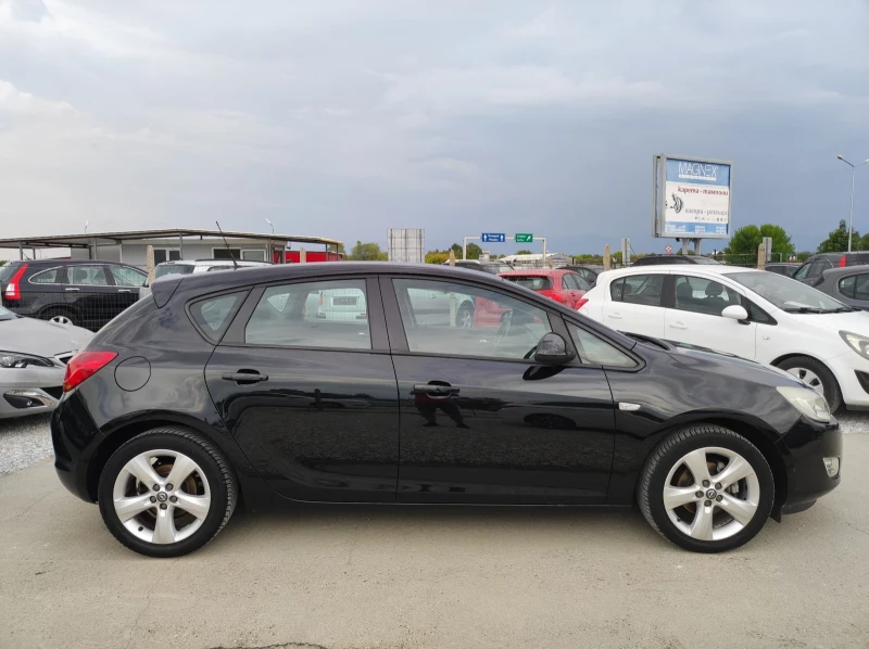 Opel Astra 1.4i turbo GAZ, снимка 4 - Автомобили и джипове - 47007077