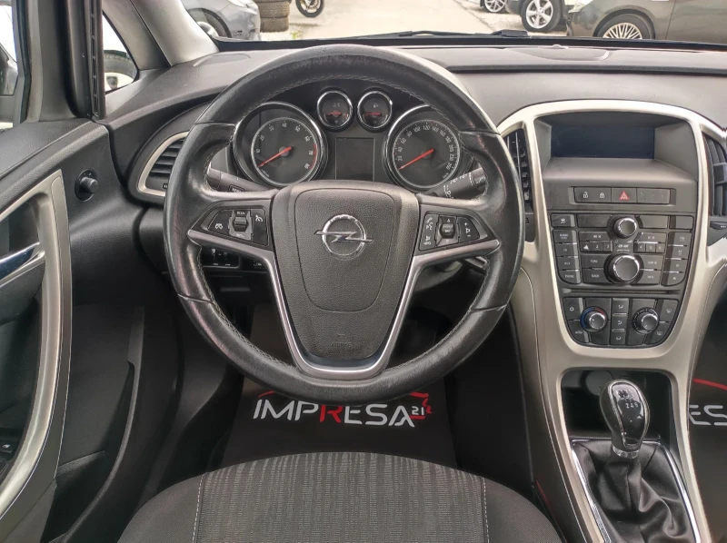 Opel Astra 1.4i turbo GAZ, снимка 12 - Автомобили и джипове - 47007077