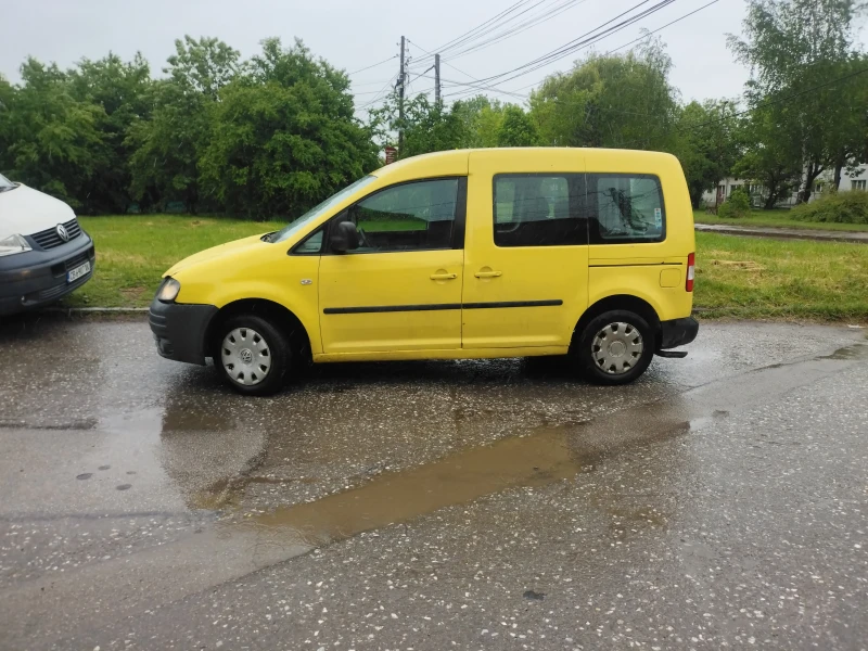 VW Caddy, снимка 4 - Автомобили и джипове - 47645228