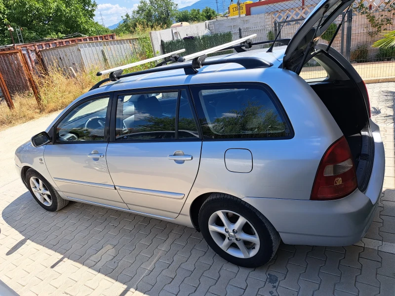 Toyota Corolla, снимка 4 - Автомобили и джипове - 47648211