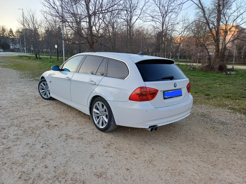 BMW 330 XD, снимка 3 - Автомобили и джипове - 48513228