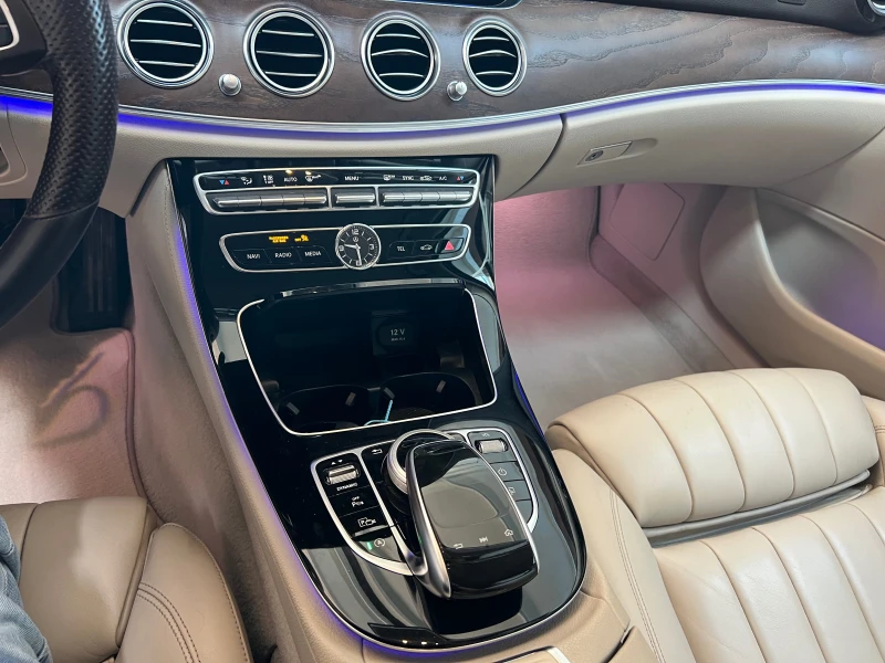 Mercedes-Benz E 350 Германия перфект, снимка 15 - Автомобили и джипове - 51785059