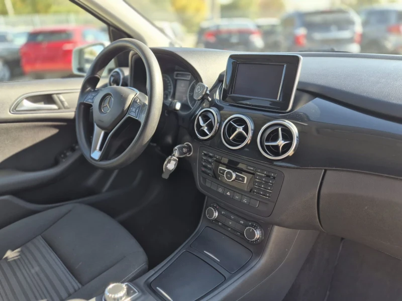 Mercedes-Benz B 200 2.2 CDI AUTOMAT , снимка 9 - Автомобили и джипове - 52164094