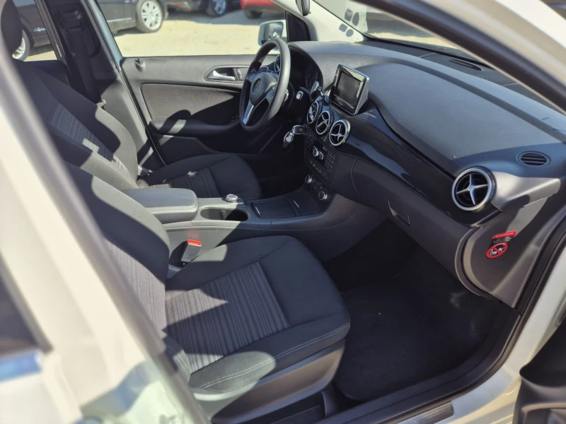Mercedes-Benz B 200 2.2 CDI AUTOMAT , снимка 10 - Автомобили и джипове - 52164094
