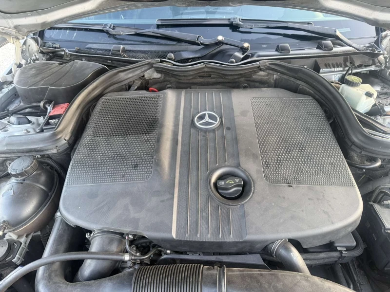 Mercedes-Benz C 220 CDI АВТОМАТИК БАРТЕР ЛИЗИНГ, снимка 13 - Автомобили и джипове - 53454512