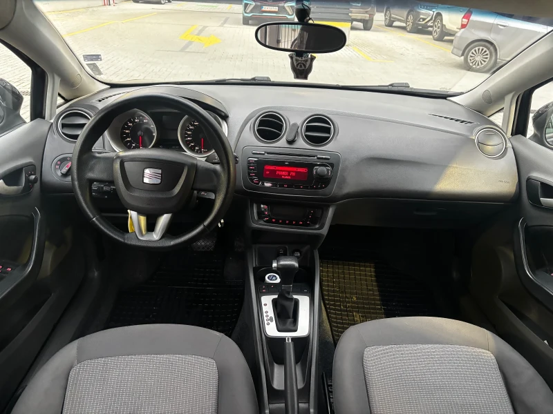 Seat Ibiza 1.2 TSI, снимка 10 - Автомобили и джипове - 53486975