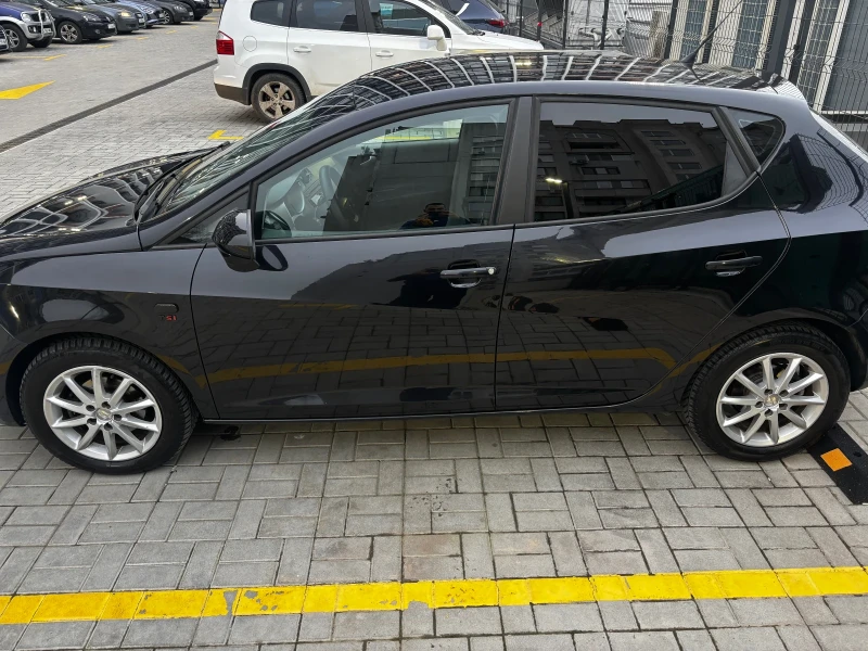 Seat Ibiza 1.2 TSI, снимка 9 - Автомобили и джипове - 53486975