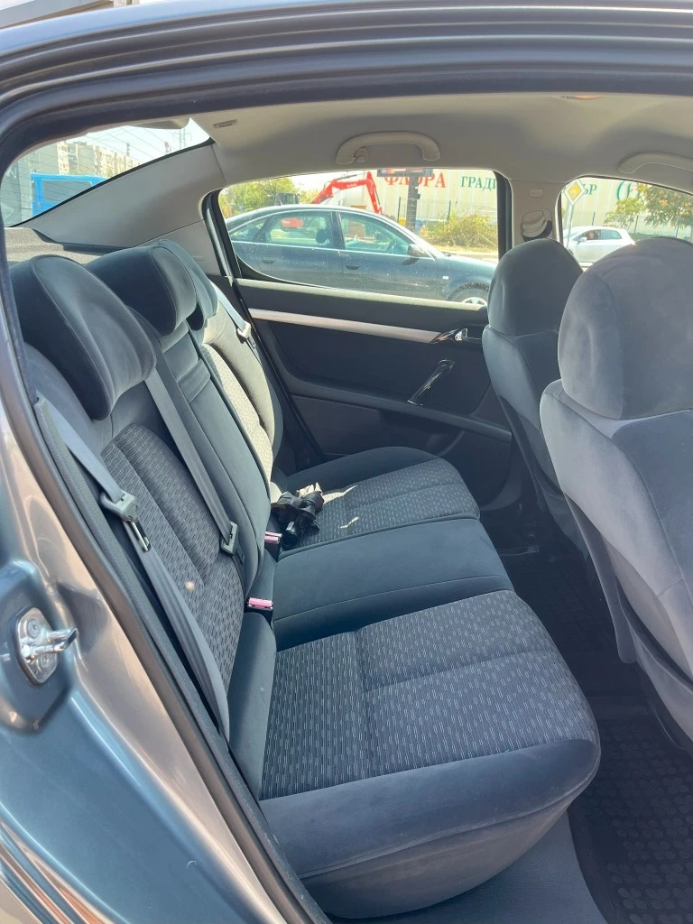 Peugeot 407 2.0 HDI, снимка 10 - Автомобили и джипове - 53263690