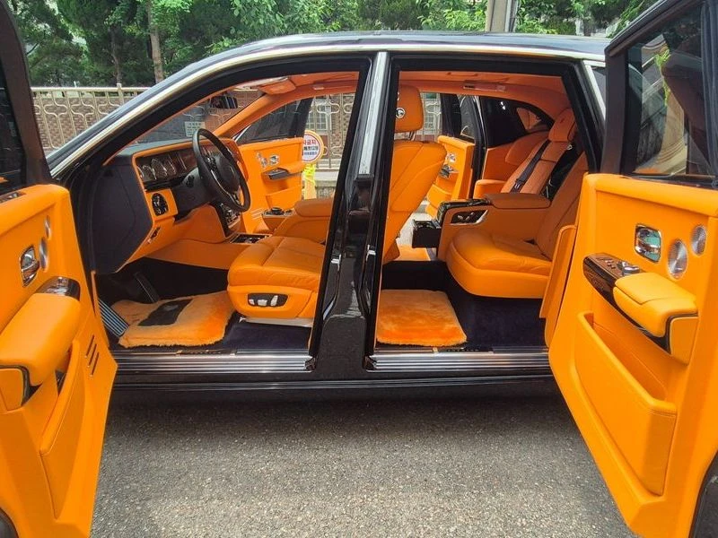 Rolls-Royce Phantom КРАЙНА ЦЕНА: 574086 EUR, снимка 7 - Автомобили и джипове - 55966860