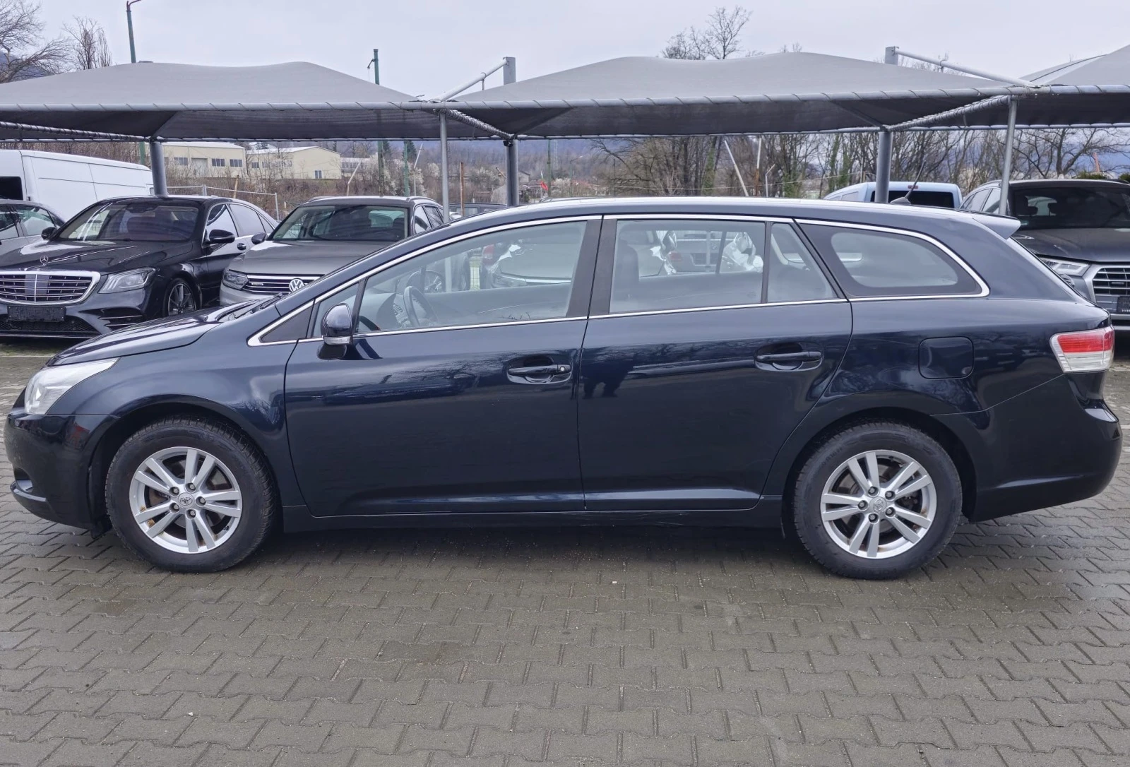 Toyota Avensis 2.0/Бензин/Швейцария - изображение 7