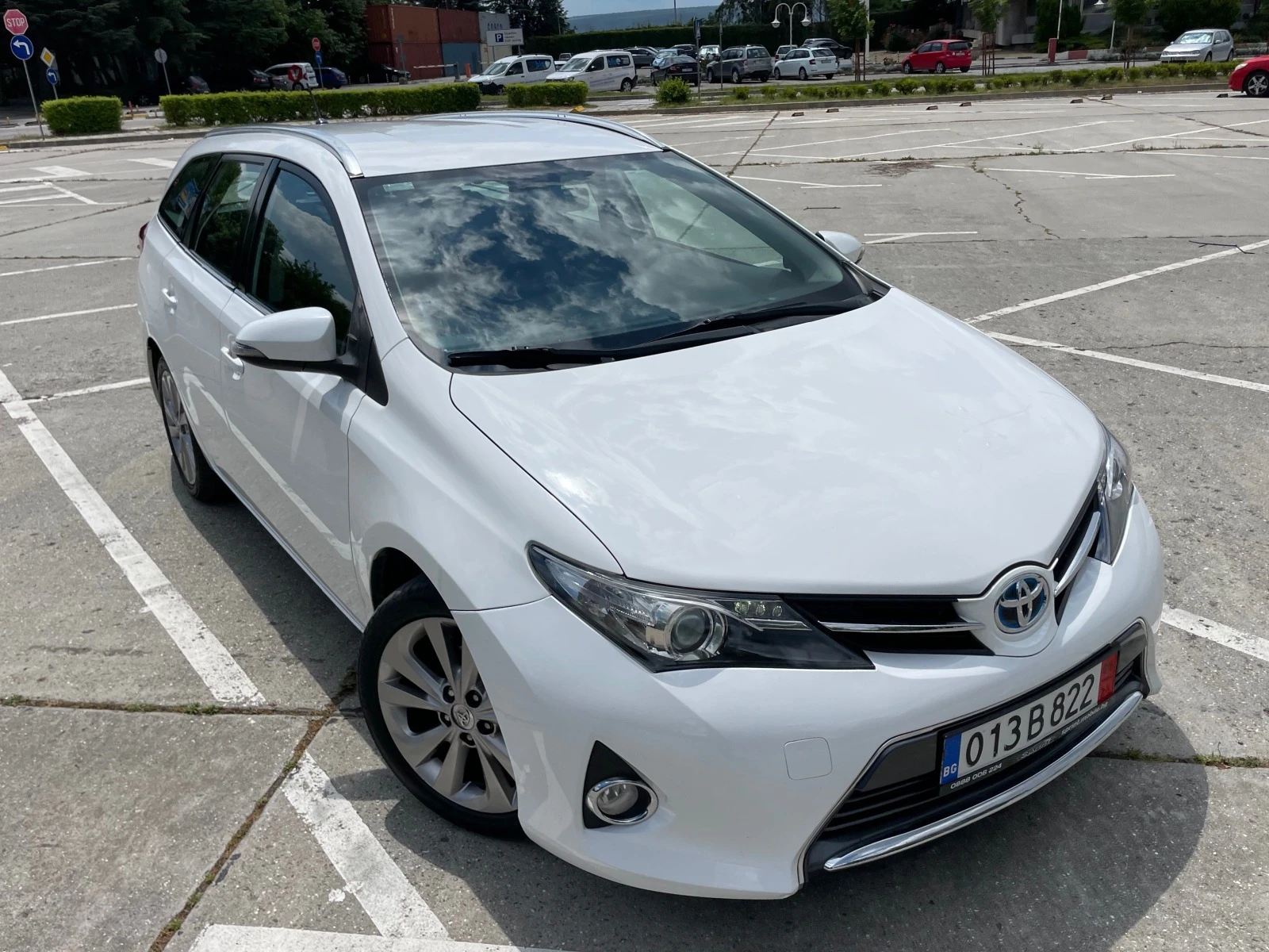 Toyota Auris Hybrid///TOP - изображение 2