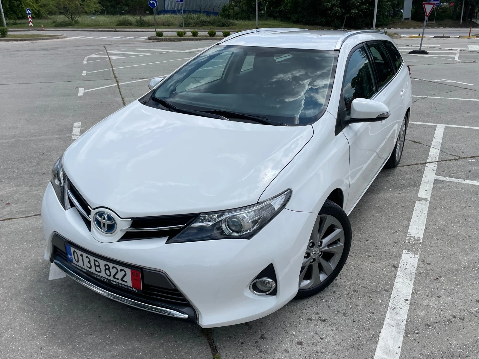 Toyota Auris Hybrid///TOP - изображение 5