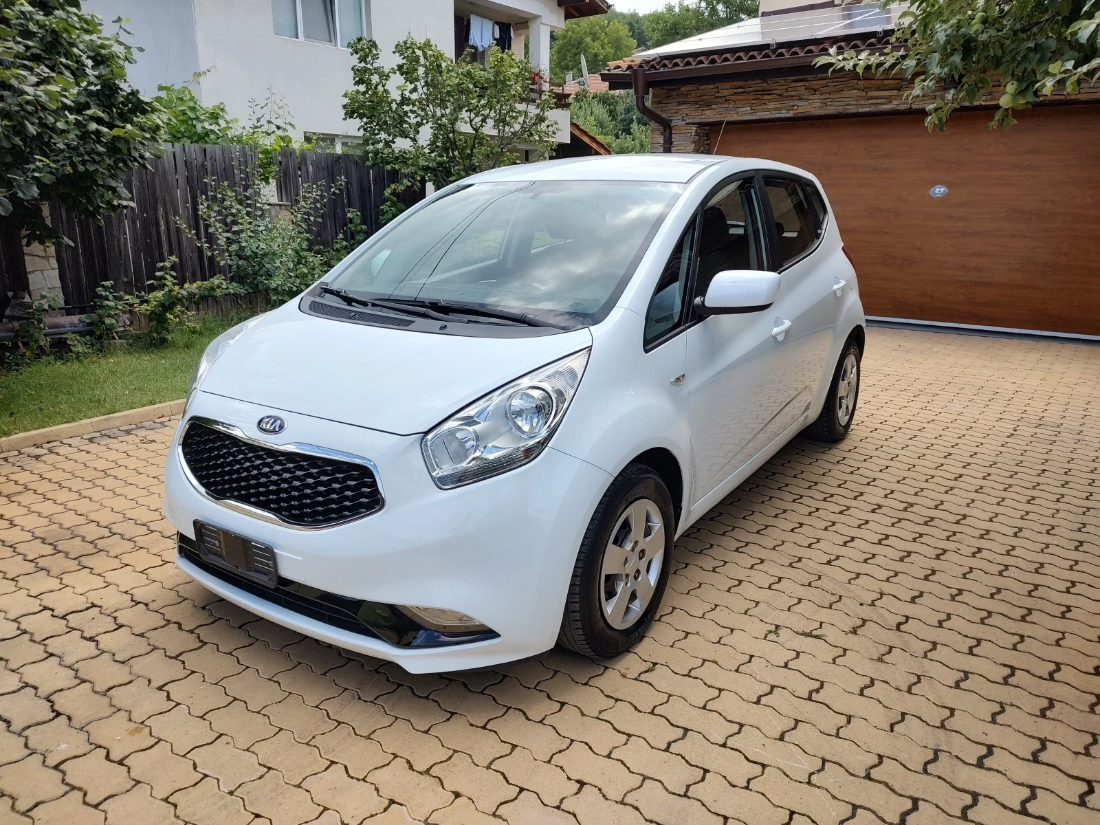 Kia Venga 1.4-ГАЗ - [1] 