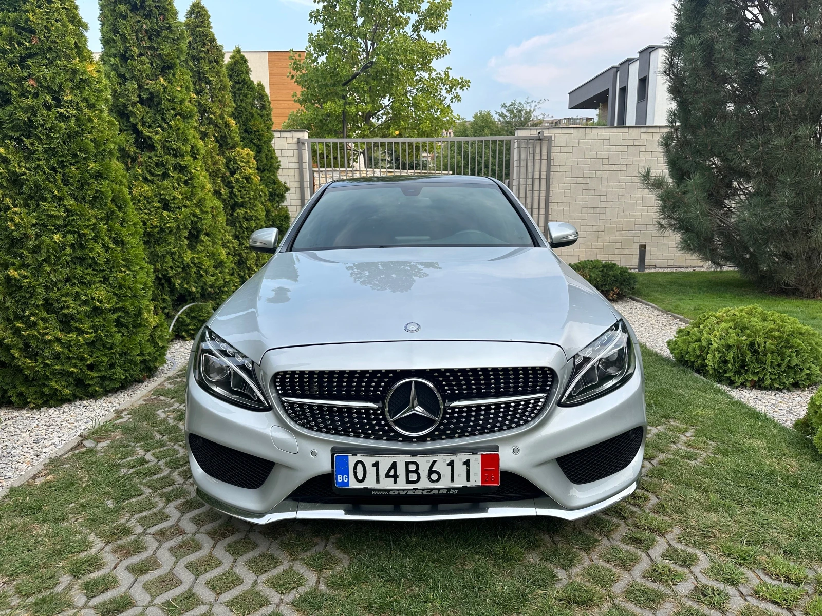 Mercedes-Benz C 250 i AMG* LED  - изображение 2