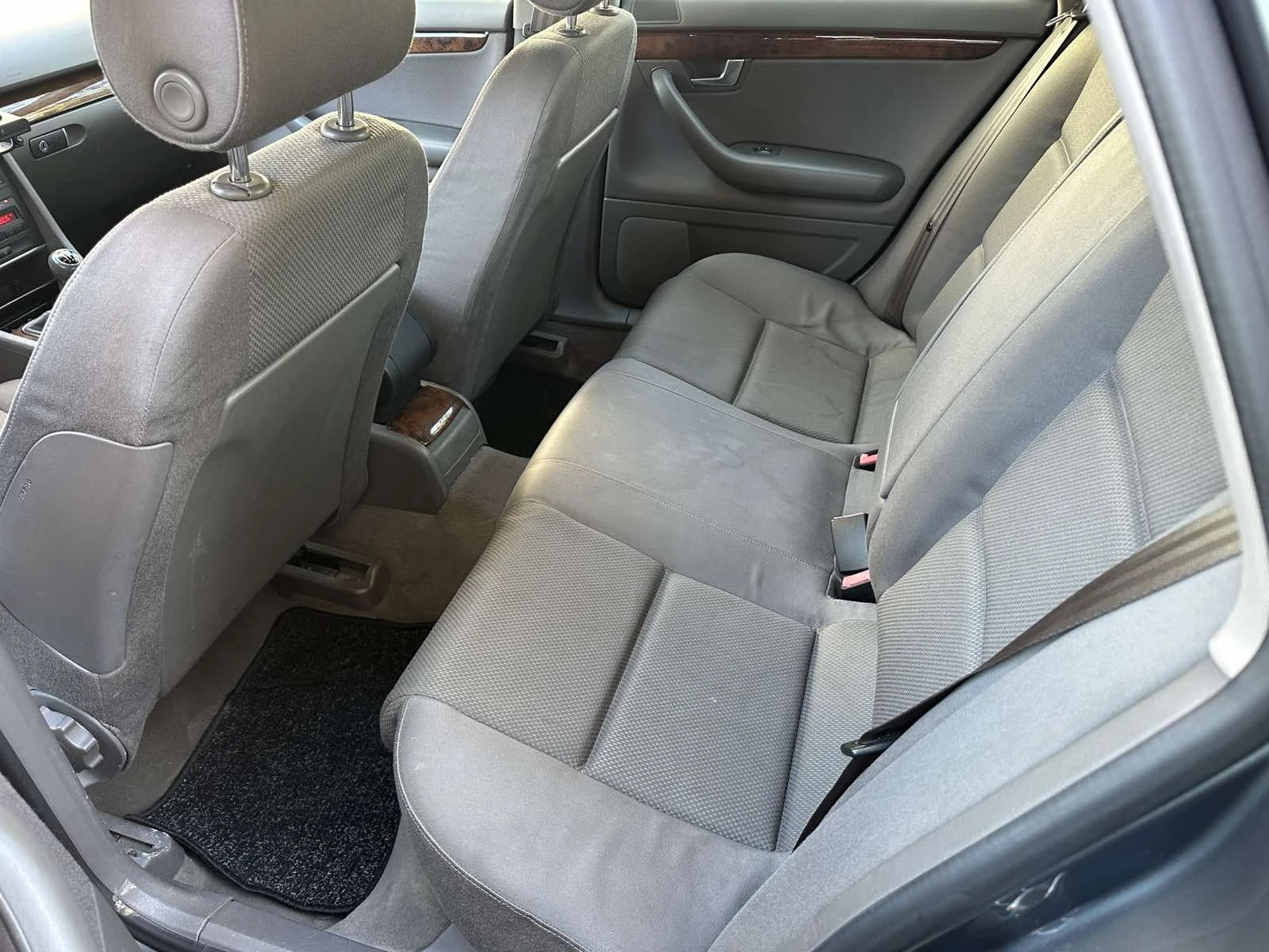 Audi A4 1, 6 ГАЗ - изображение 8