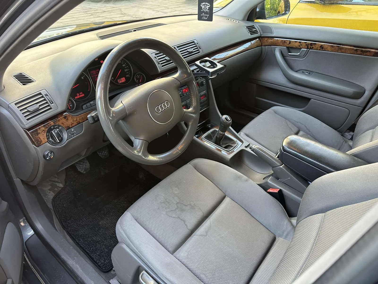 Audi A4 1, 6 ГАЗ - изображение 9