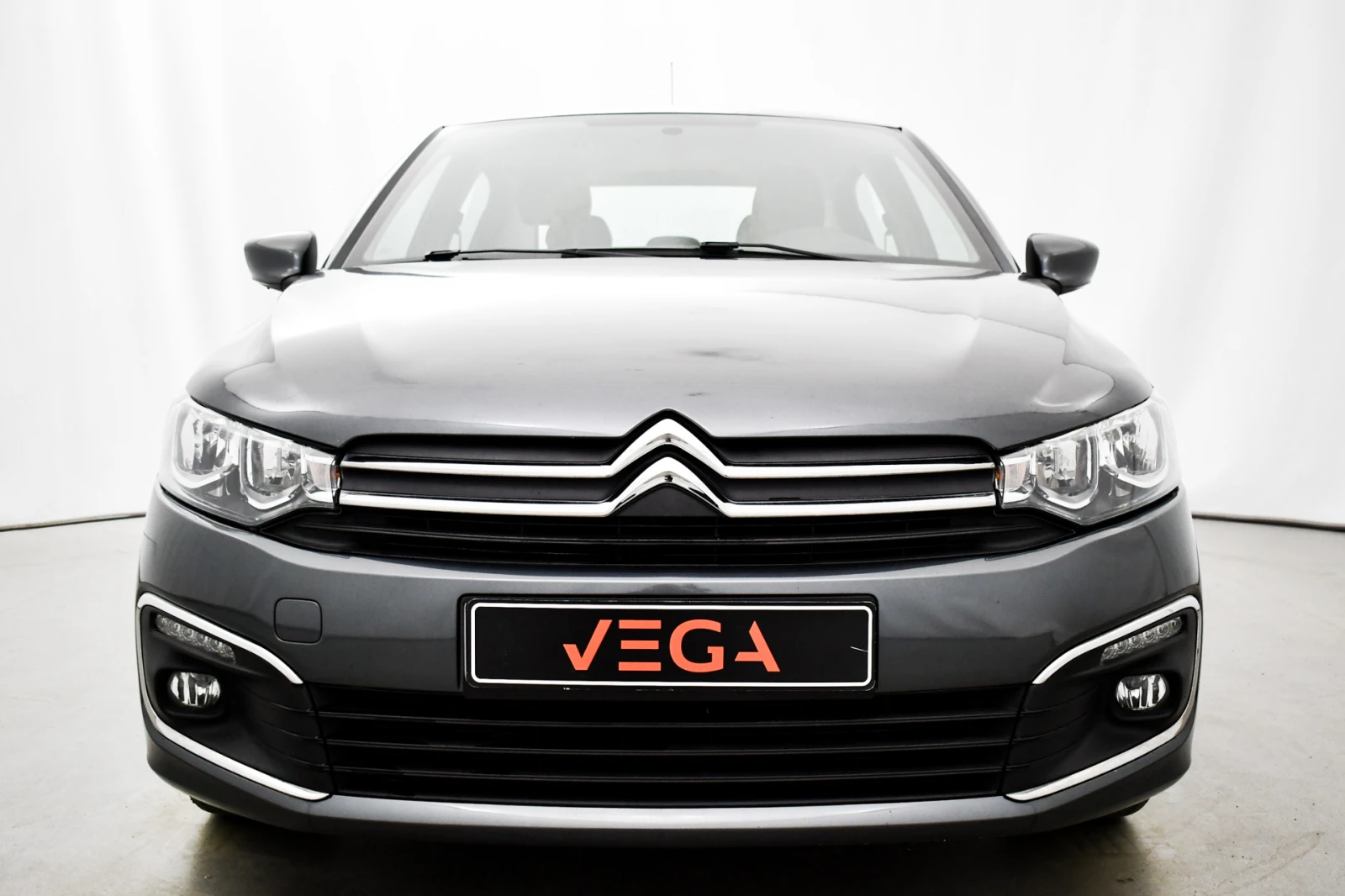Citroen C-Elysee 1.6 HDI E6  - изображение 7