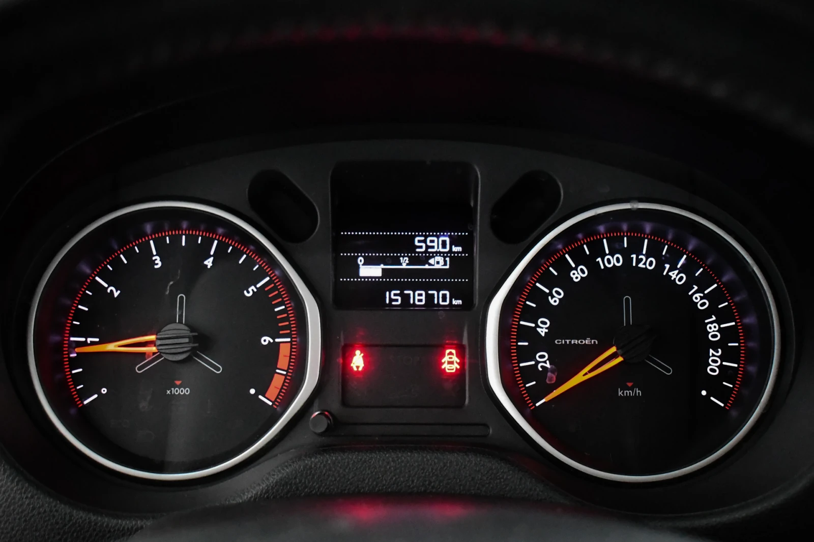 Citroen C-Elysee 1.6 HDI E6  - изображение 10