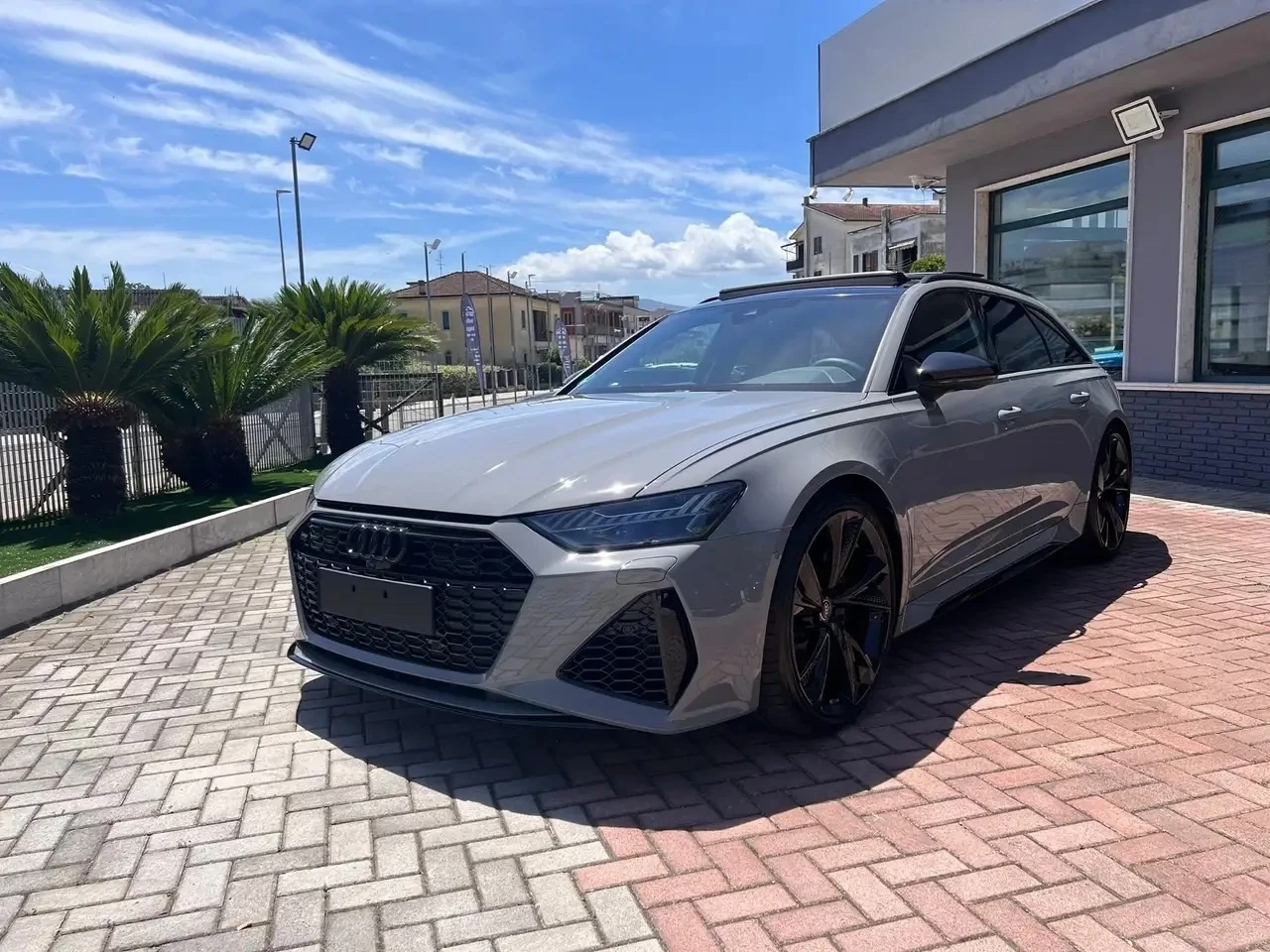 Audi Rs6  - изображение 2