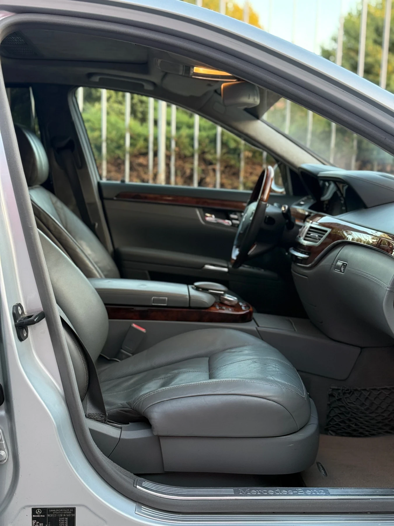 Mercedes-Benz S 420 * ВСИЧКИ ЕКСТРИ* ЗА ЦЕНИТЕЛИ - изображение 8