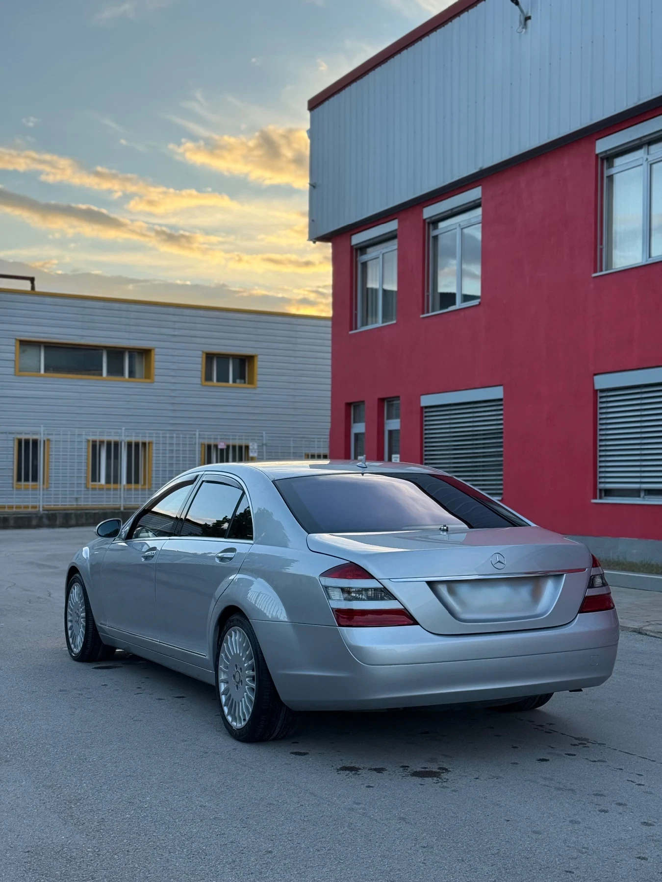 Mercedes-Benz S 420 * ВСИЧКИ ЕКСТРИ* ЗА ЦЕНИТЕЛИ - изображение 2