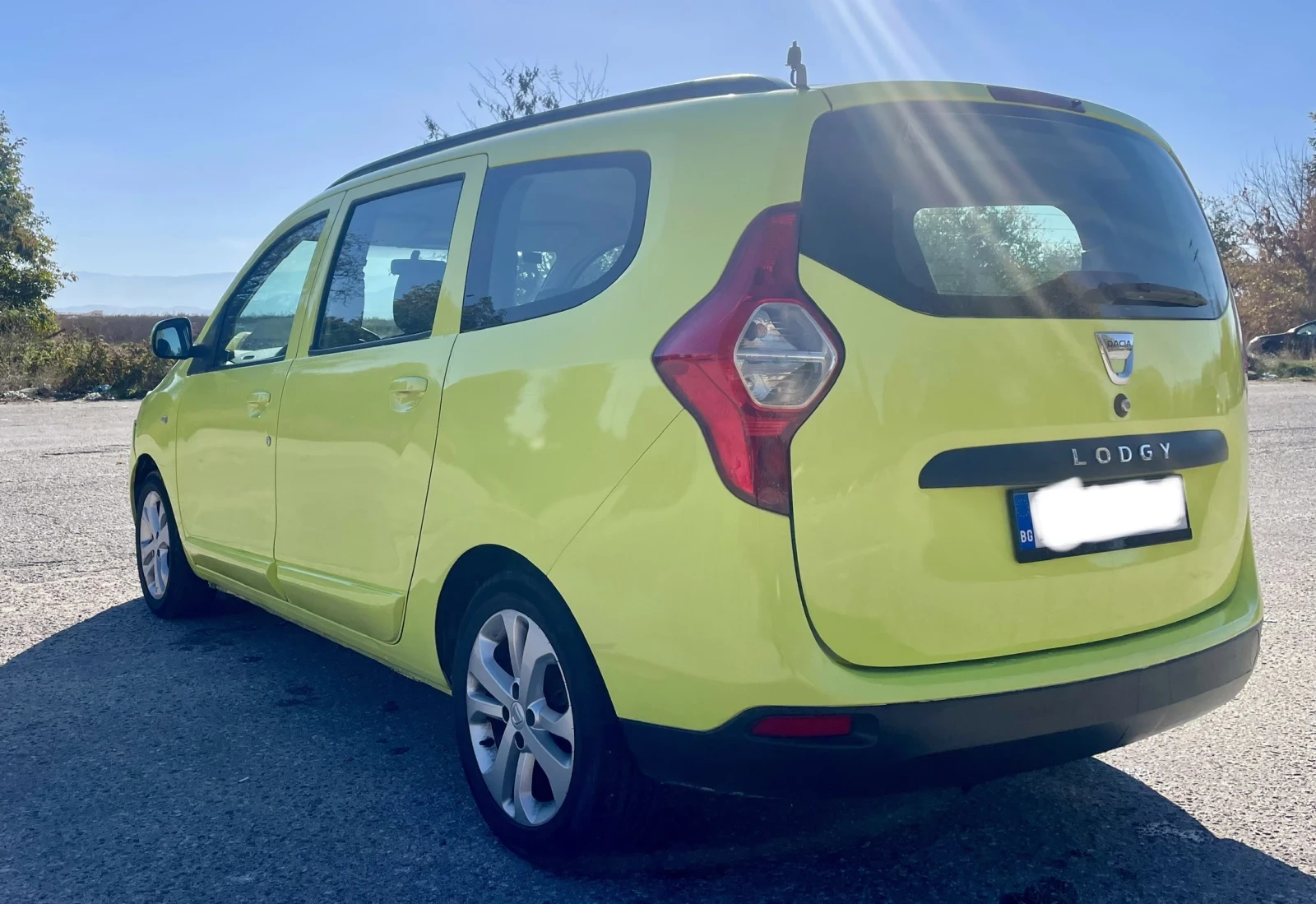 Dacia Lodgy 1.6 / | Mobile.bg   5
