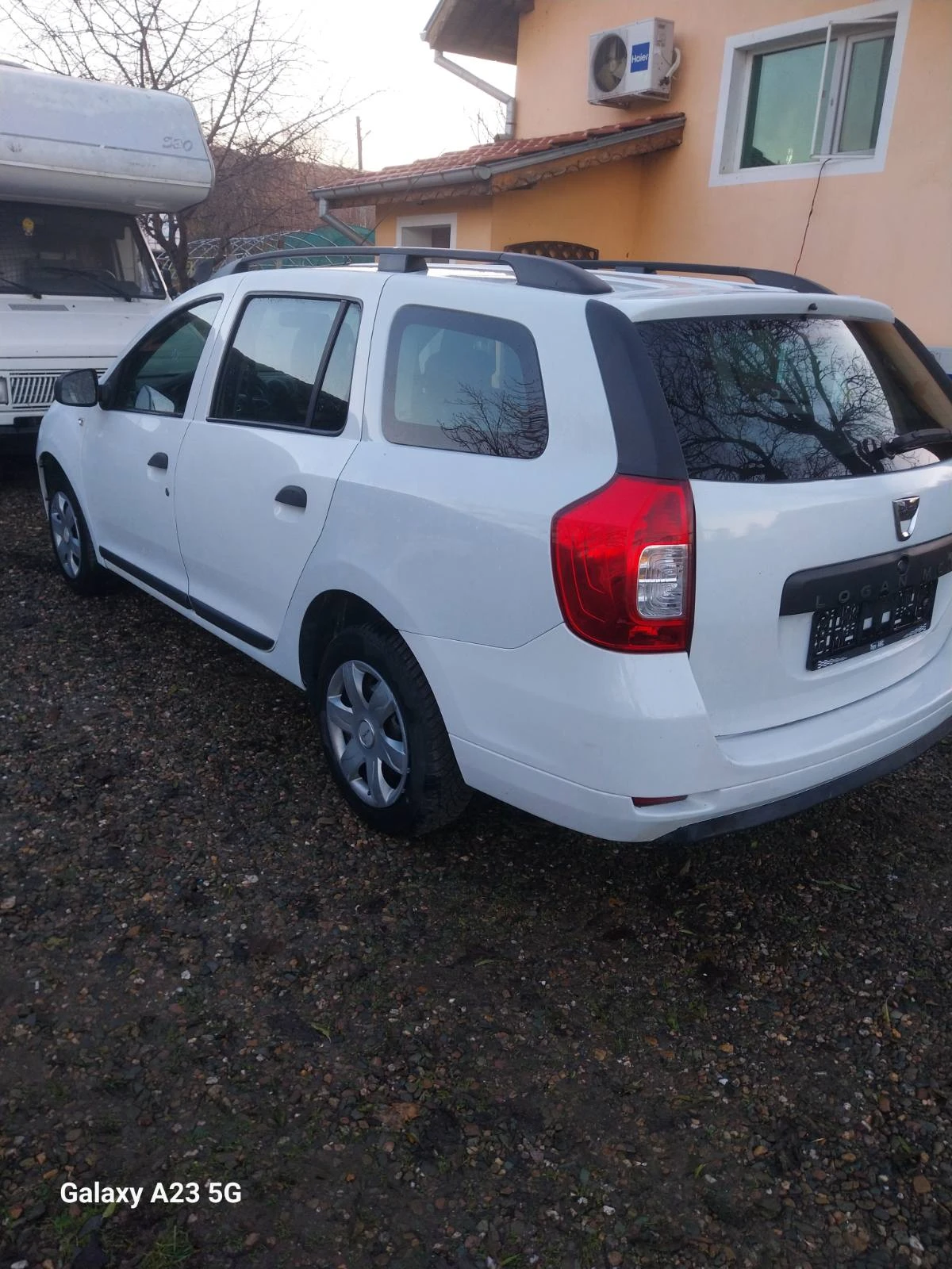 Dacia Logan 0.900 - изображение 5