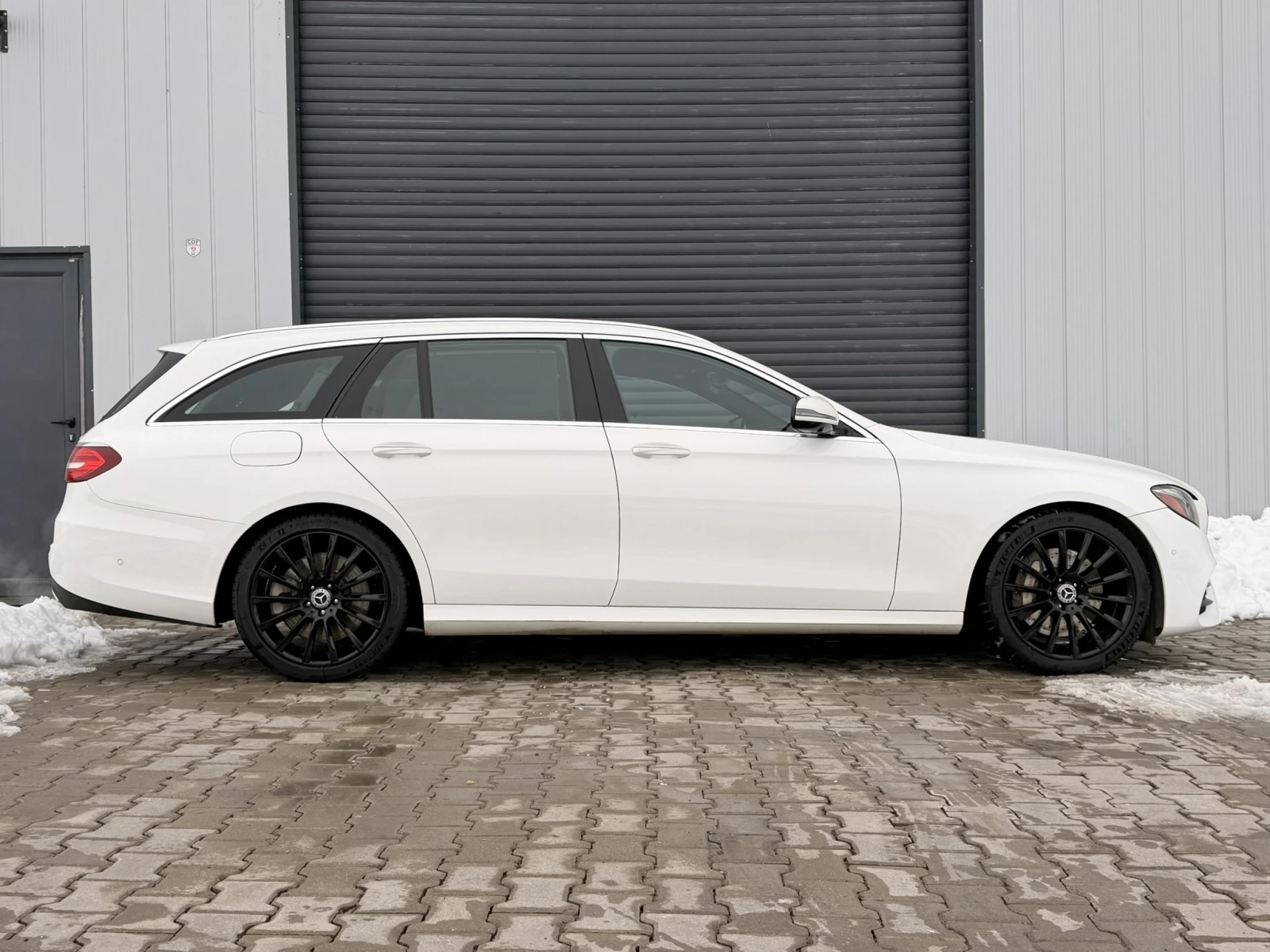 Mercedes-Benz E 400 4MATIC, AMG Line, BURMEISTER - изображение 4