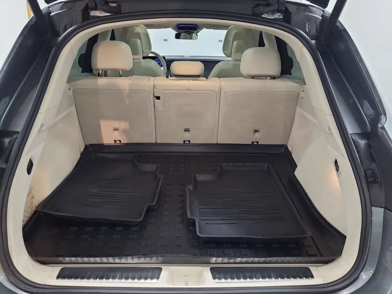 Mercedes-Benz EQS | 450 | HEAD-UP | DISTRONIC | ДВА КЛЮЧА | , снимка 15 - Автомобили и джипове - 54144809