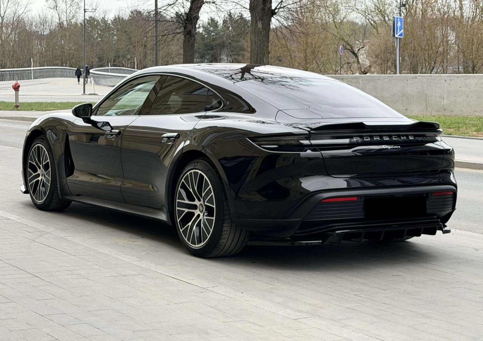 Porsche Taycan | Mobile.bg � ����������� 2
