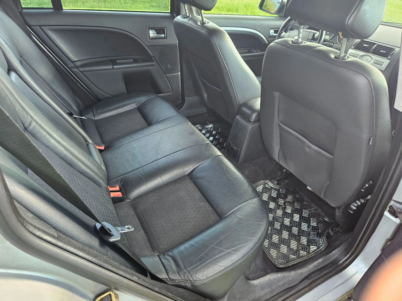 Ford Mondeo mk3, снимка 6 - Автомобили и джипове - 54424079