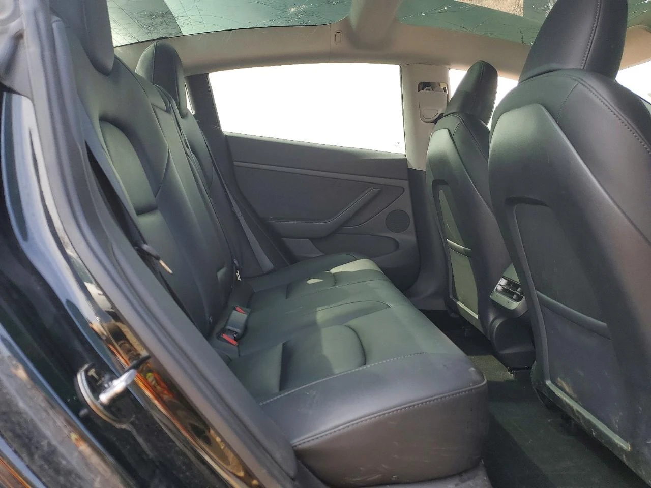 Tesla Model 3 КРАЙНА ЦЕНА!, снимка 10 - Автомобили и джипове - 54509107