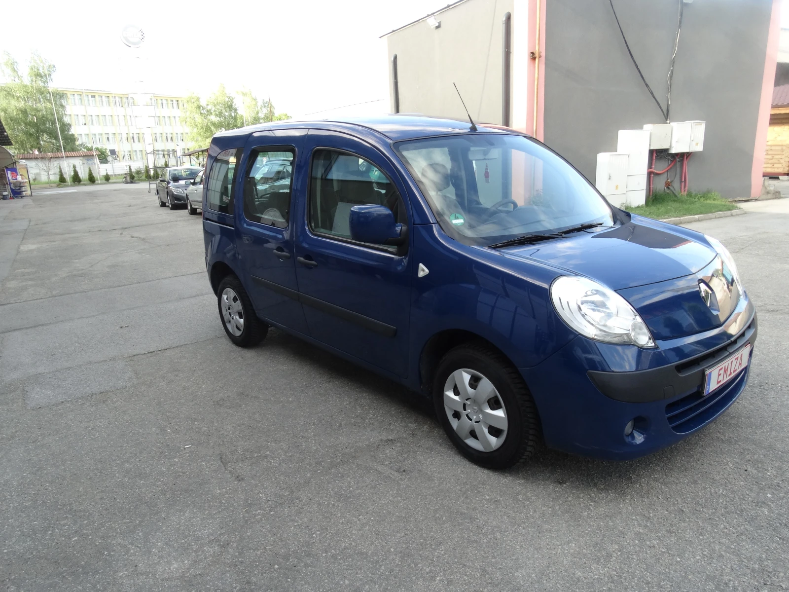 Renault Kangoo 1, 5 dci, снимка 3 - Автомобили и джипове - 54725683