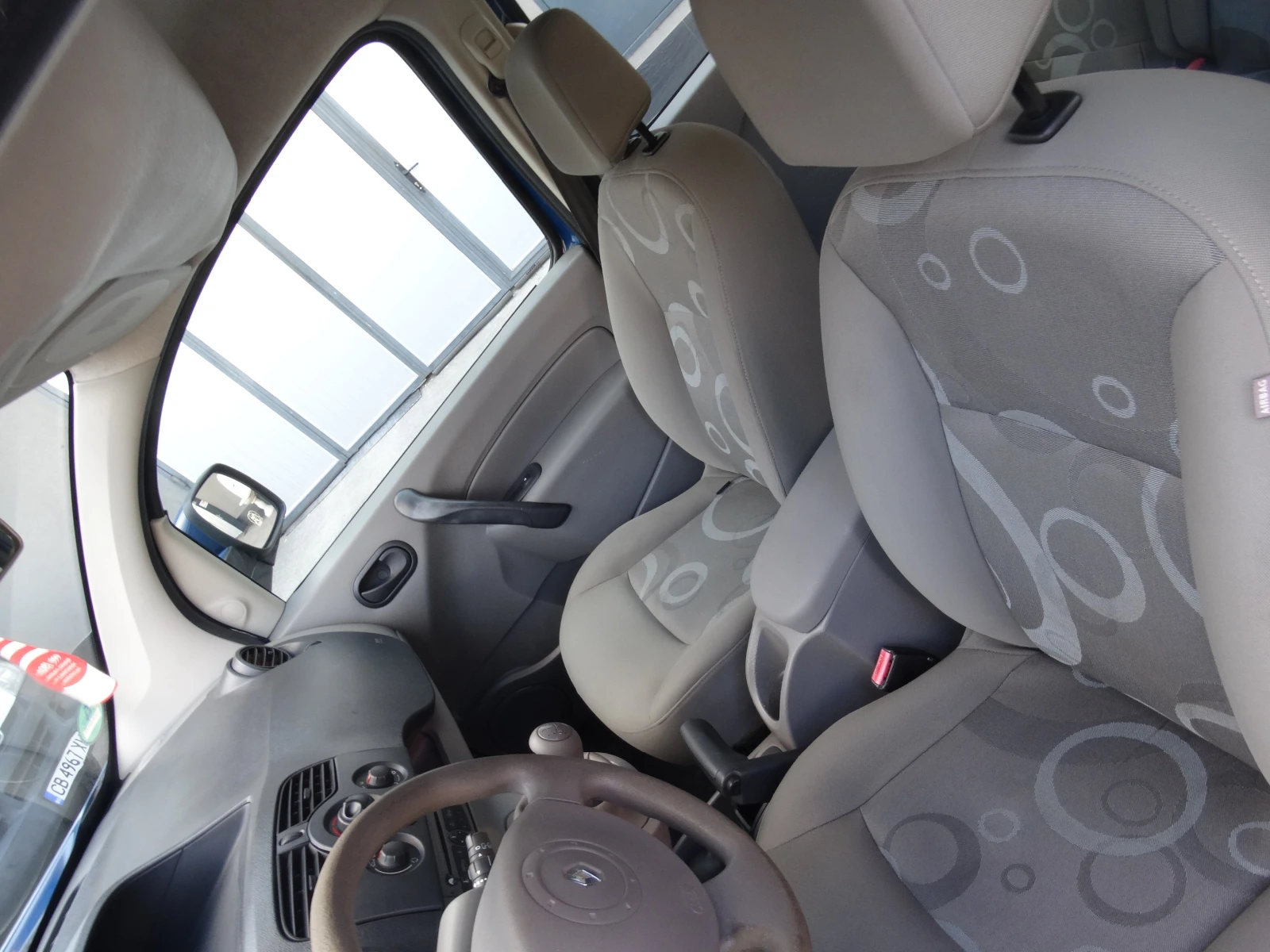 Renault Kangoo 1, 5 dci, снимка 10 - Автомобили и джипове - 54725683