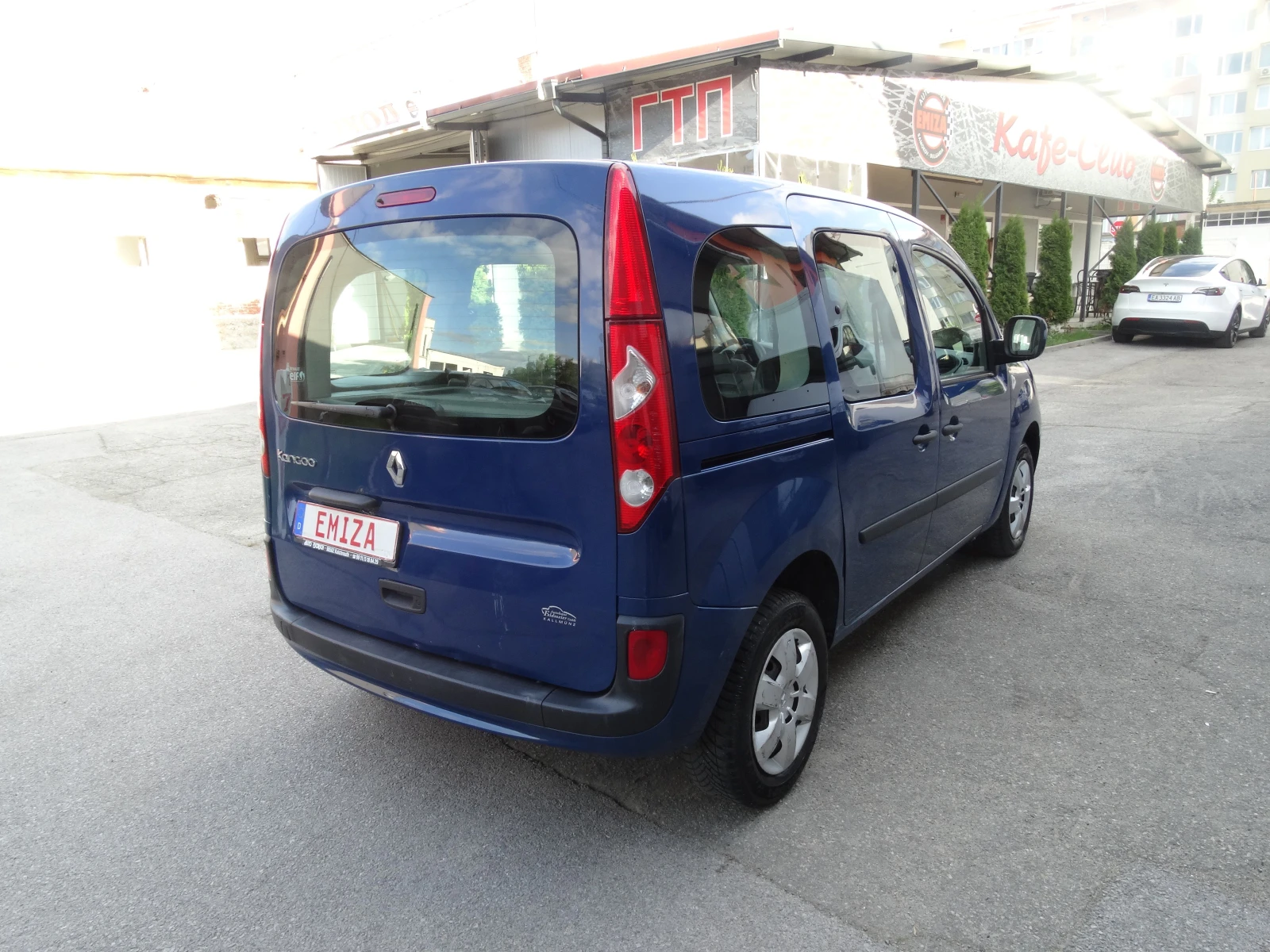 Renault Kangoo 1, 5 dci, снимка 7 - Автомобили и джипове - 54725683