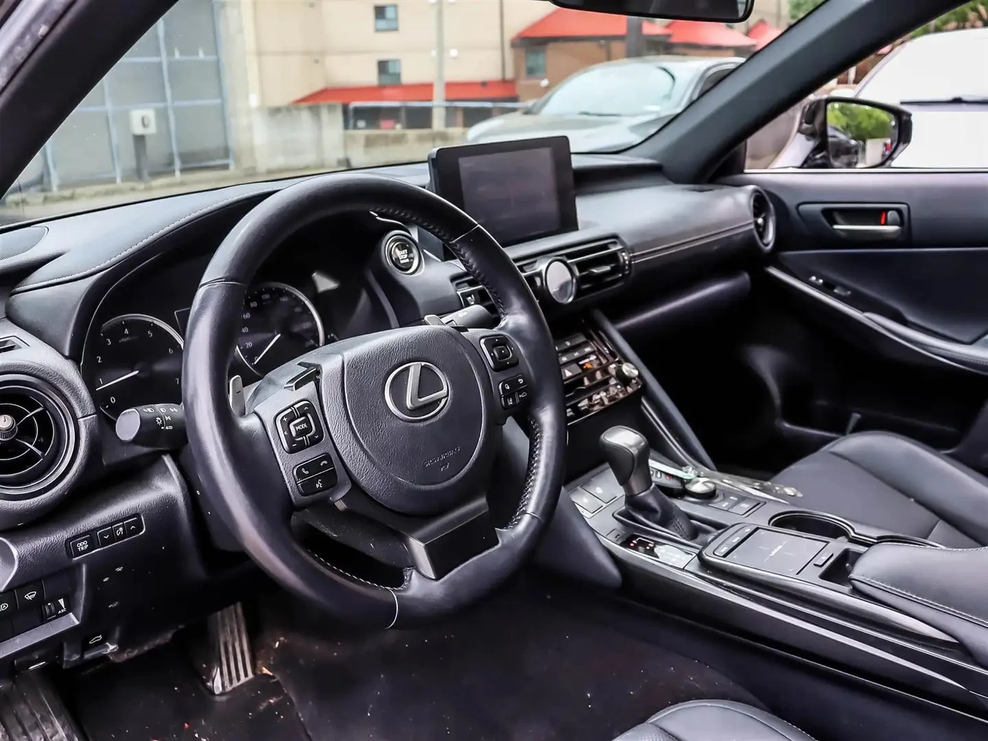 Lexus IS 300 F SPORT ���� �� �������� ����������� & ���������� | Mobile.bg � ����������� 8