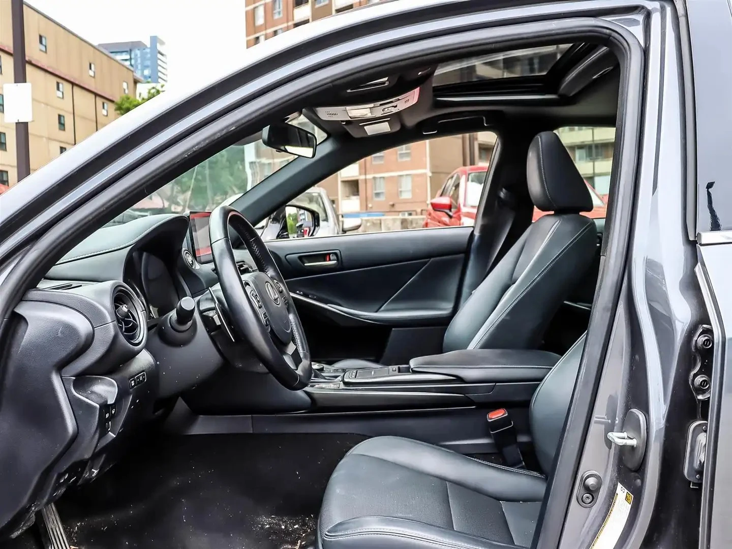 Lexus IS 300 F SPORT ���� �� �������� ����������� & ���������� | Mobile.bg � ����������� 6